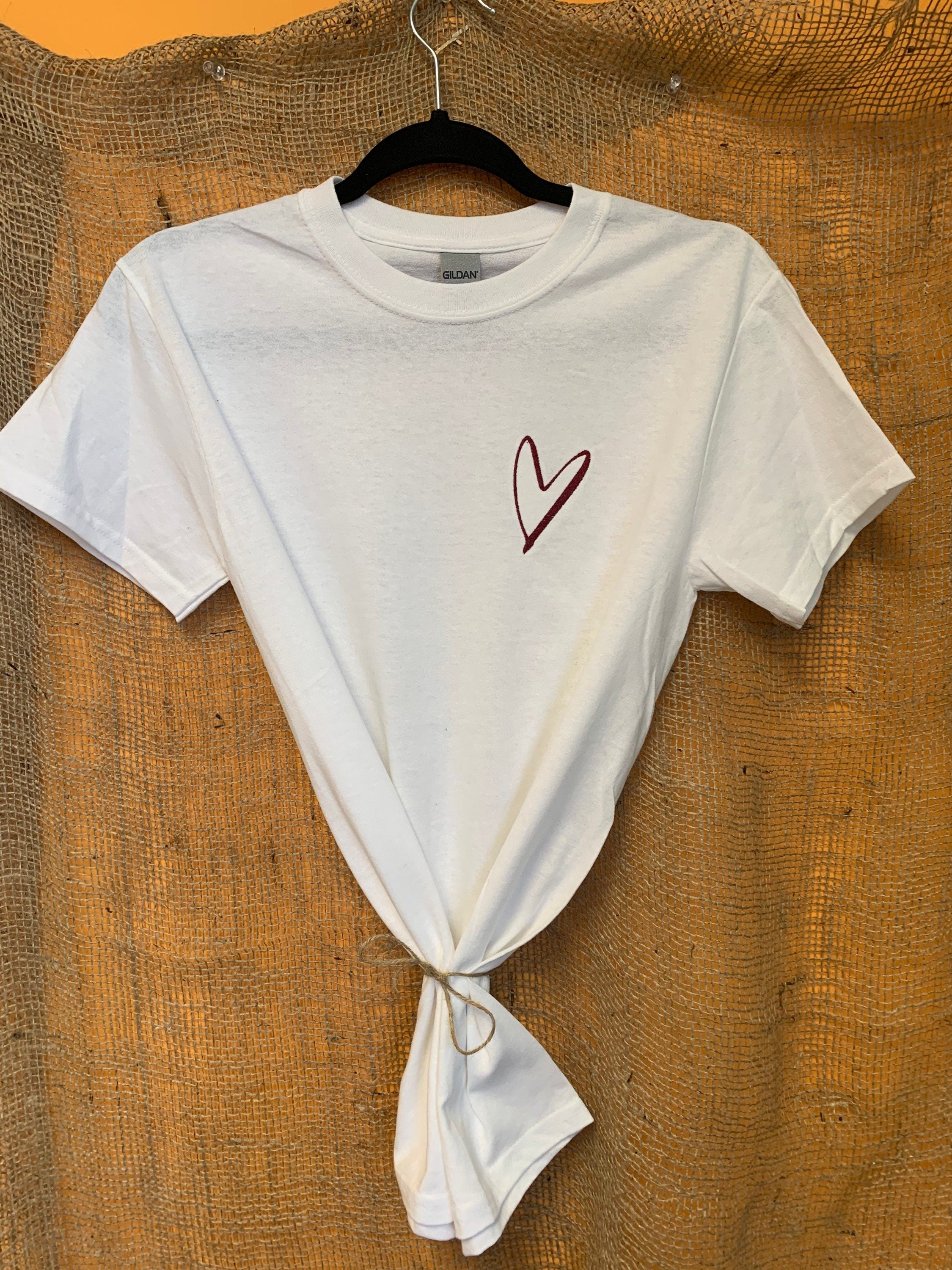 Minimalist embroidered t-shirt - Boho heart tshirt embroidered - Embroidered Tee - Gift tee - Boho T-shirt - Mother's day t-shirt