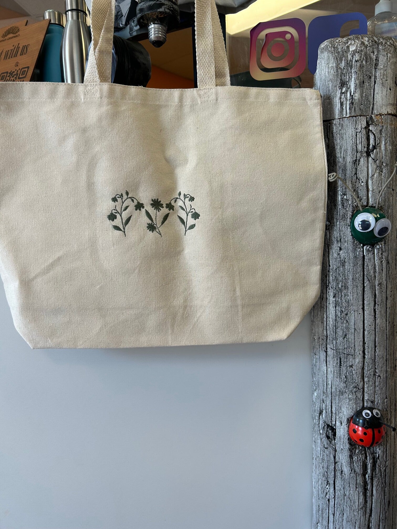 Embroidered tote bag with flowers. - add text or name to the design