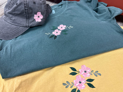 Flowers embroidered t-shirt - t-shirt embroidered - Embroidered Tee - Gift tee - Boho T-shirt -