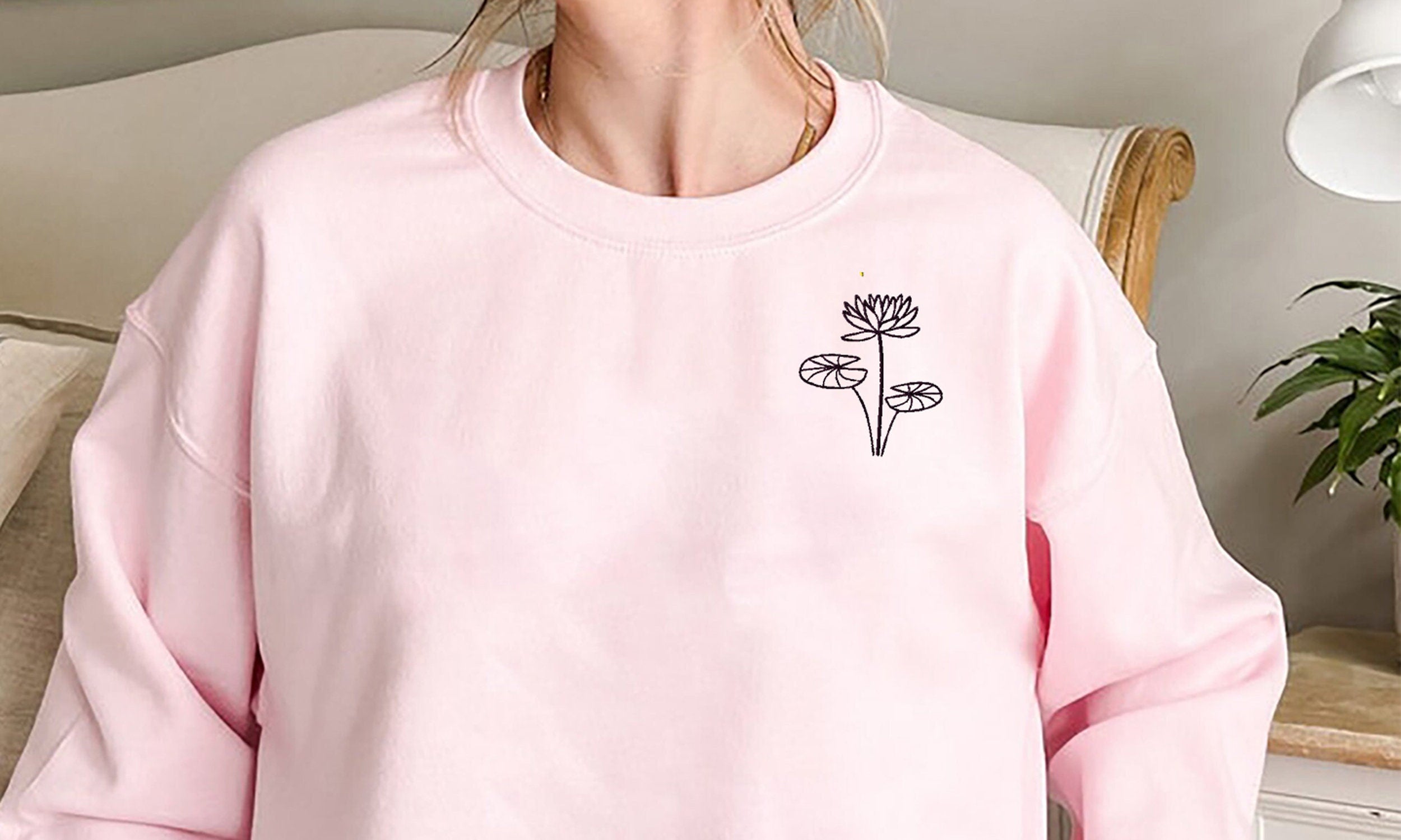 Birth month Embroidered Crewneck sweatshirt  - Month sweatshirt - Flower Month - floral month